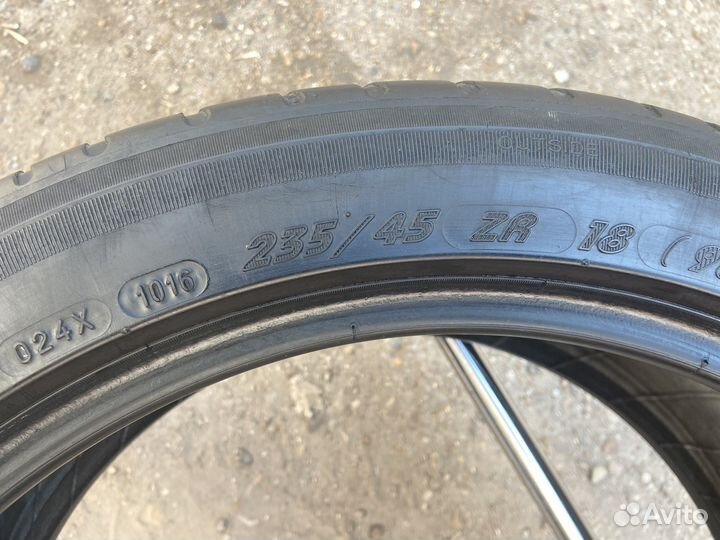 Michelin Pilot Sport 3 235/45 R18