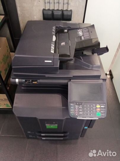 Мфу лазерный цветной Kyocera 3050ci