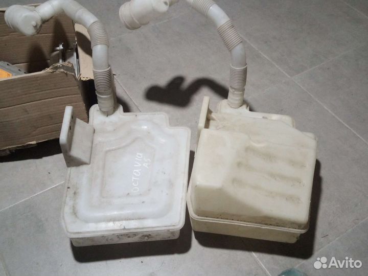 Бачок омывателя Skoda Octavia Vwagen polo Jetta