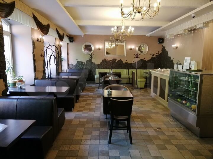 Торговая площадь, 102 м²