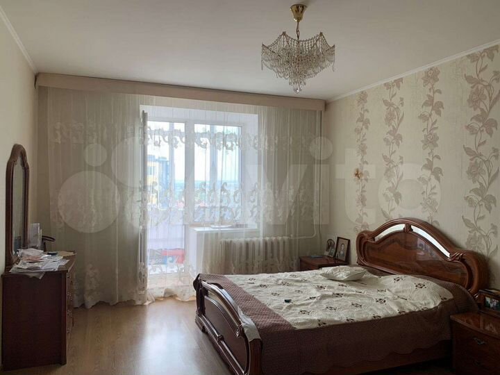 3-к. квартира, 112 м², 4/17 эт.