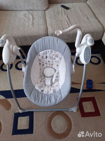 Продам детскую качельку