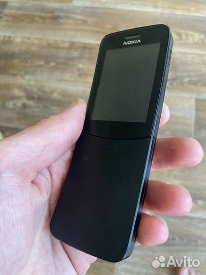 Nokia 8110 4G, 4 ГБ
