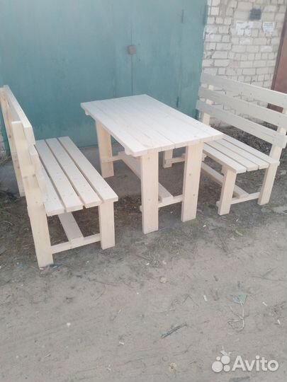 Столы и скамейки из дерева