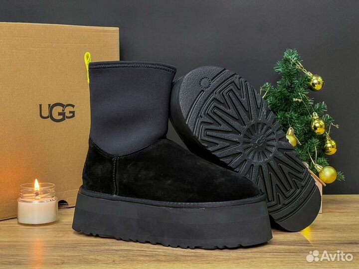 UGG Classic Dipper Black