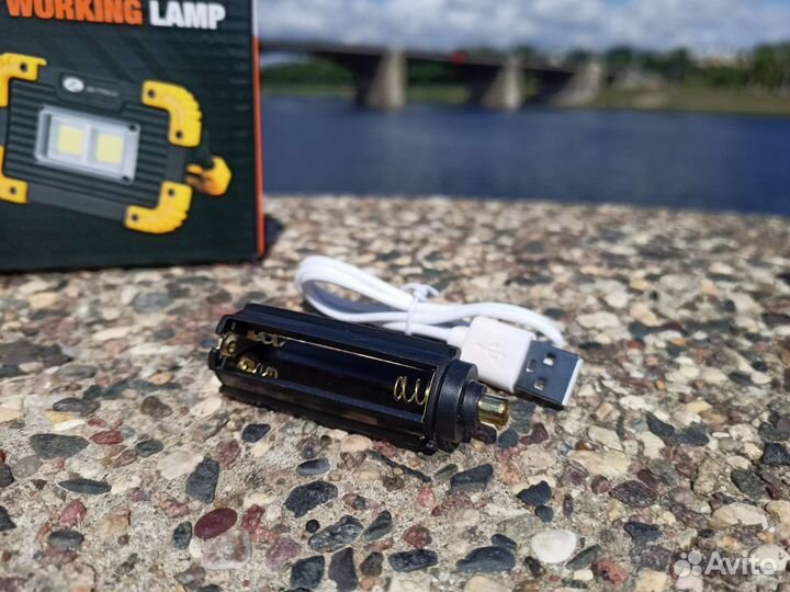 Светодиодный прожектор