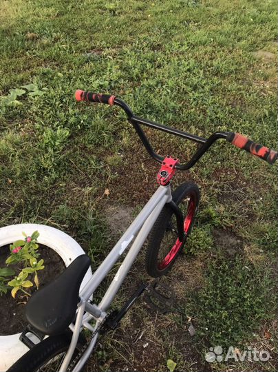 Трюковой велосипед бмх