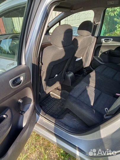 Peugeot 307, 2004