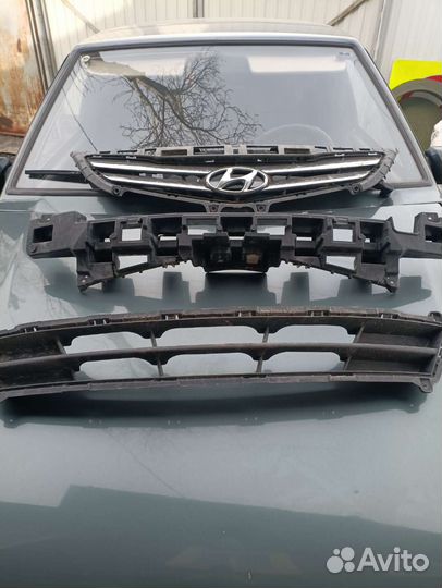 Решётка радиатора hyundai solaris 1