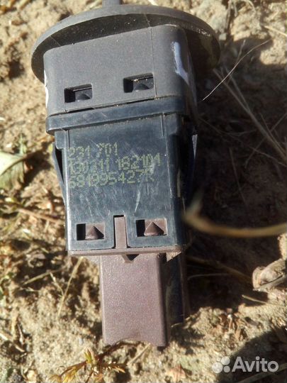 Выключатель AirBag LADA Largus 2012