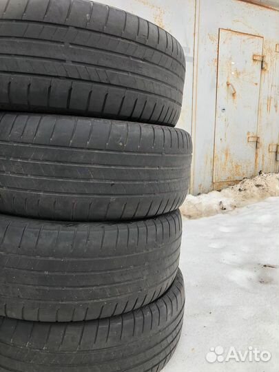 Bridgestone Turanza T005 215/60 R16 95V