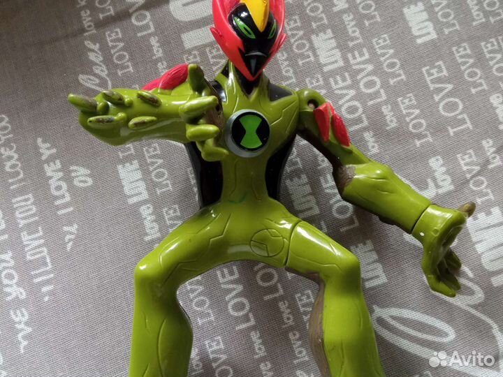 Фигурки 3 штуки в хорошем состоянии