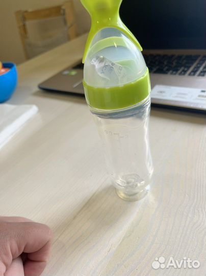 Дорожная ложка для кормления