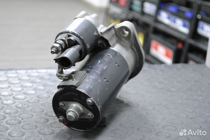 Стартер VW Passat, Skoda Octavia 1.6 TDi б/у