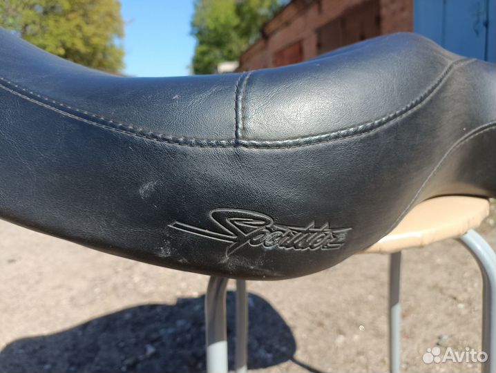Сиденье спортстер Harley Davidson Sportster 2001
