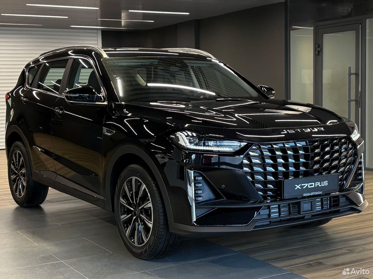 Jetour X70 Plus 1.6 AMT, 2026