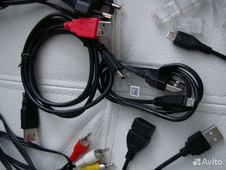 Кабели, зарядные устройства