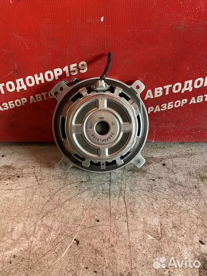 Honda Accord 8 сабвуфер