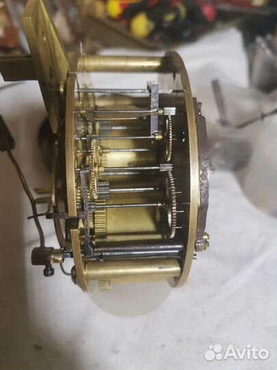 Старинный механизм Французский под 20 маятник