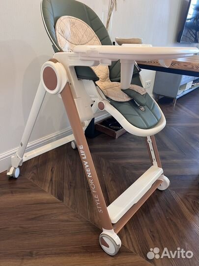 Стульчик для кормления happy baby berny v2