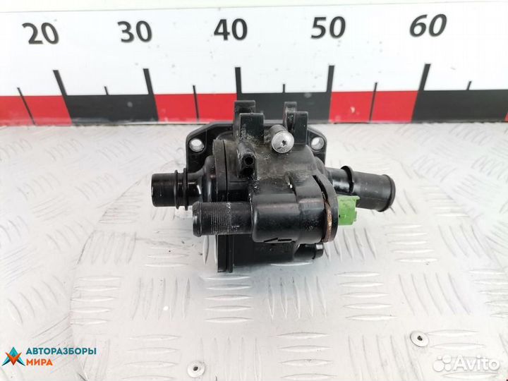 Корпус термостата Ford Fiesta 5 рест. 2009