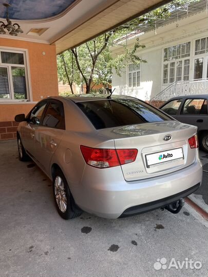 Kia Cerato, 2010