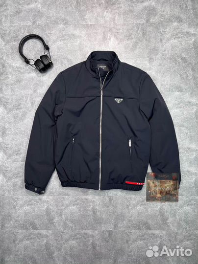 Лёгкая куртка Prada бомбер