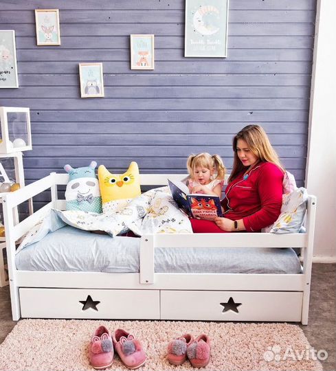 Кроватка от 2х лет софа высокий борт из натурально