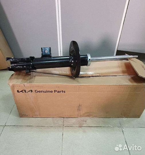 Амортизатор на киа спортеж 3