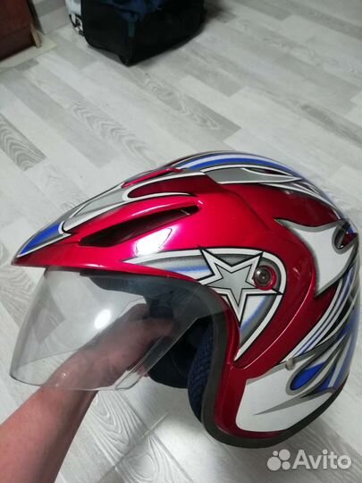 Мотоциклетный или скуторный шлем