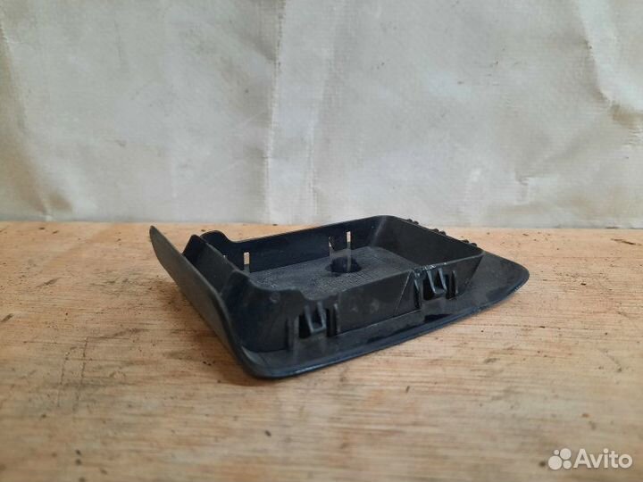 Заглушка полки багажника Mercedes-Benz E-Class