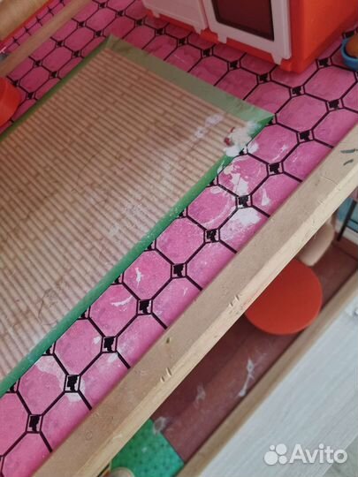 Домик кукольный