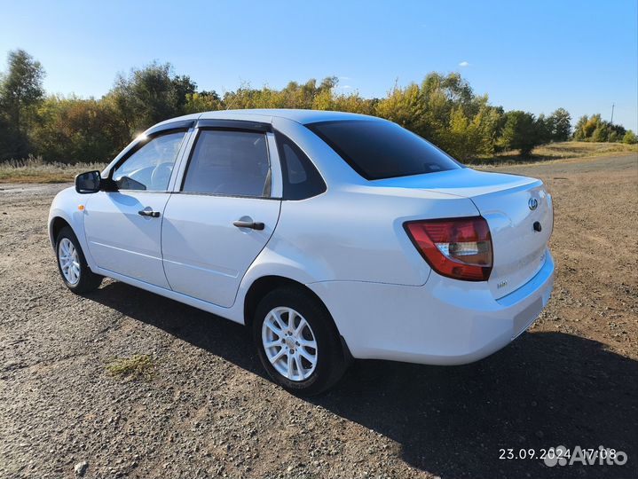 LADA Granta 1.6 МТ, 2012, 145 000 км