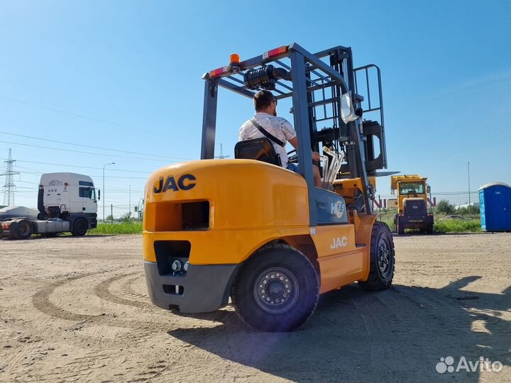 Вилочный погрузчик JAC CPCD35, 2023