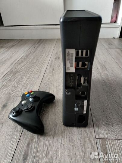 Xbox 360 Slim FreeBoot