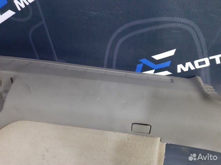 Обшивка багажника правая Audi A6 C6 AUK 2005