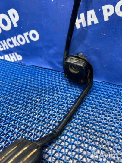 Педаль газа Renault Symbol седан 2008