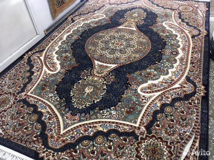 Ковер размером : 2.50х3.50 (№ 29517-44) новый