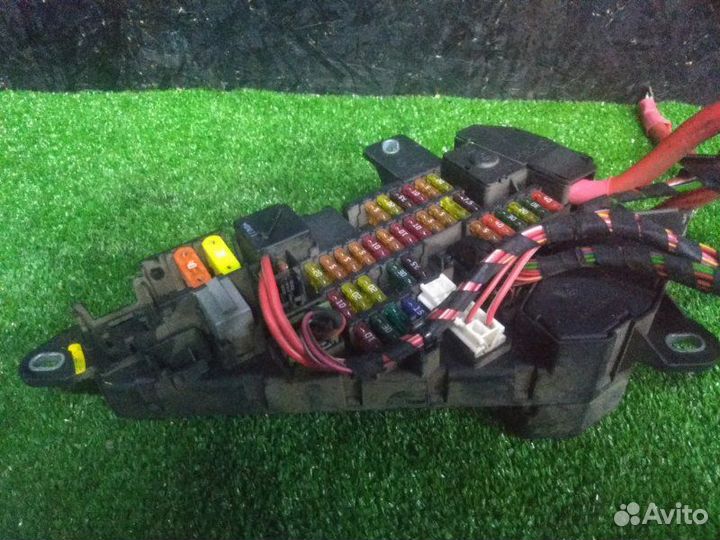 Блок предохранителей Bmw 5-Series E60 M54B30 2003