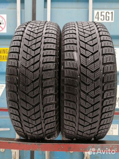 Pirelli Winter Sottozero 3 215/65 R16