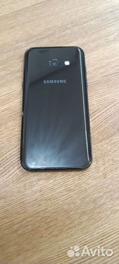 Samsung Galaxy A3 (2017) SM-A320F/DS, 2/16 ГБ