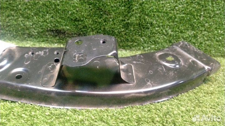 Крепление фары левое Mitsubishi Outlander 3 2012