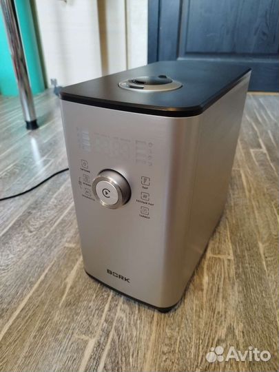 Увлажнитель воздуха Bork h701