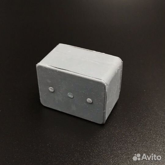 Демпфер опорный резиновый Tohatsu 8-9.8 (Нижний боковой) (Tohatsu)