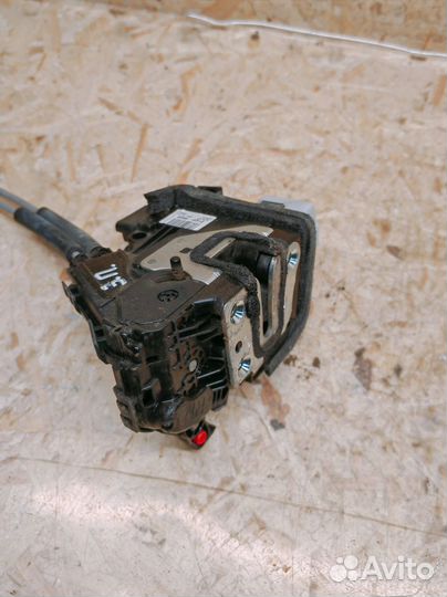 Замок двери задней правой Kia Cerato