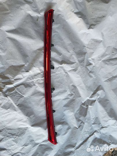 Kia rio x line накладка крышки багажника