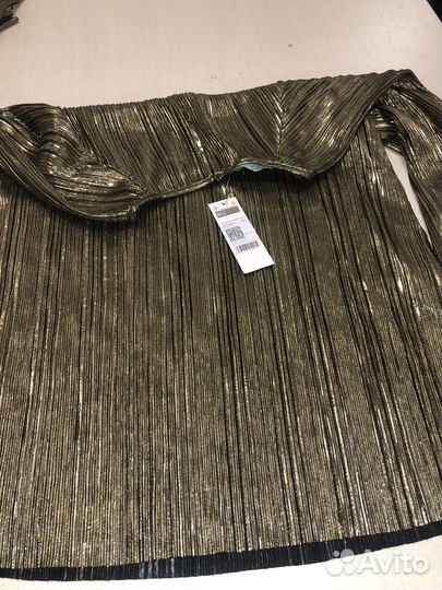 Блузка золотая Benneton новая