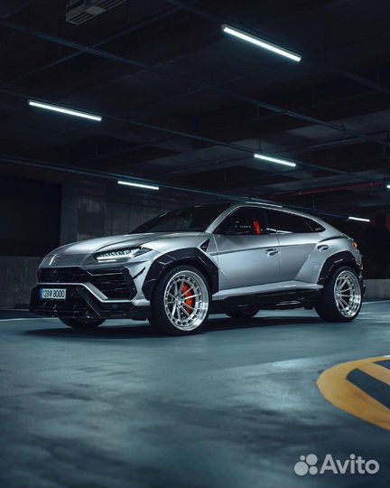 Кованые диски R22 5x130 на Lamborghini Urus