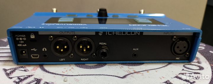 Вокальный процессор TC Helicon Voicelive Play