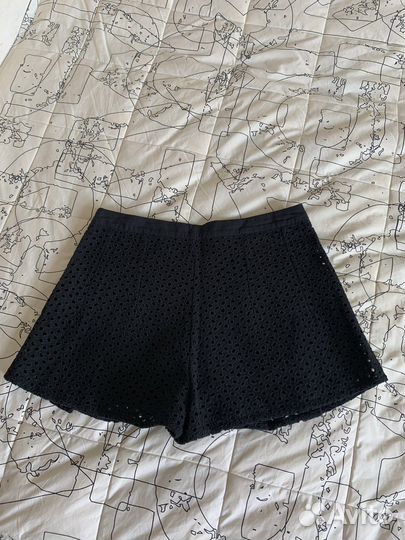 Шорты Pinko нов оригинал р-40